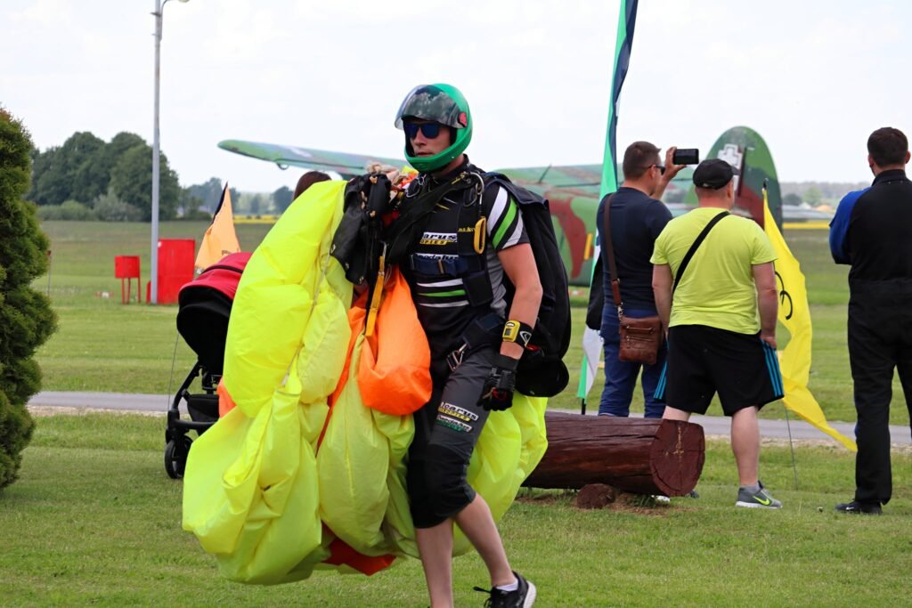 marizone.lt Marijampolės aeroklubas. Skydiving, &scaron;uoliai para&scaron;iutu 2021 metai
